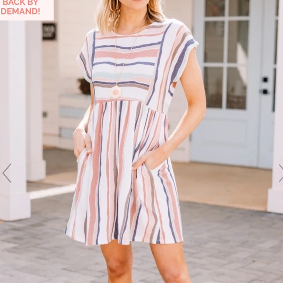 Dresses & Skirts - NWOT Adorable Sundress